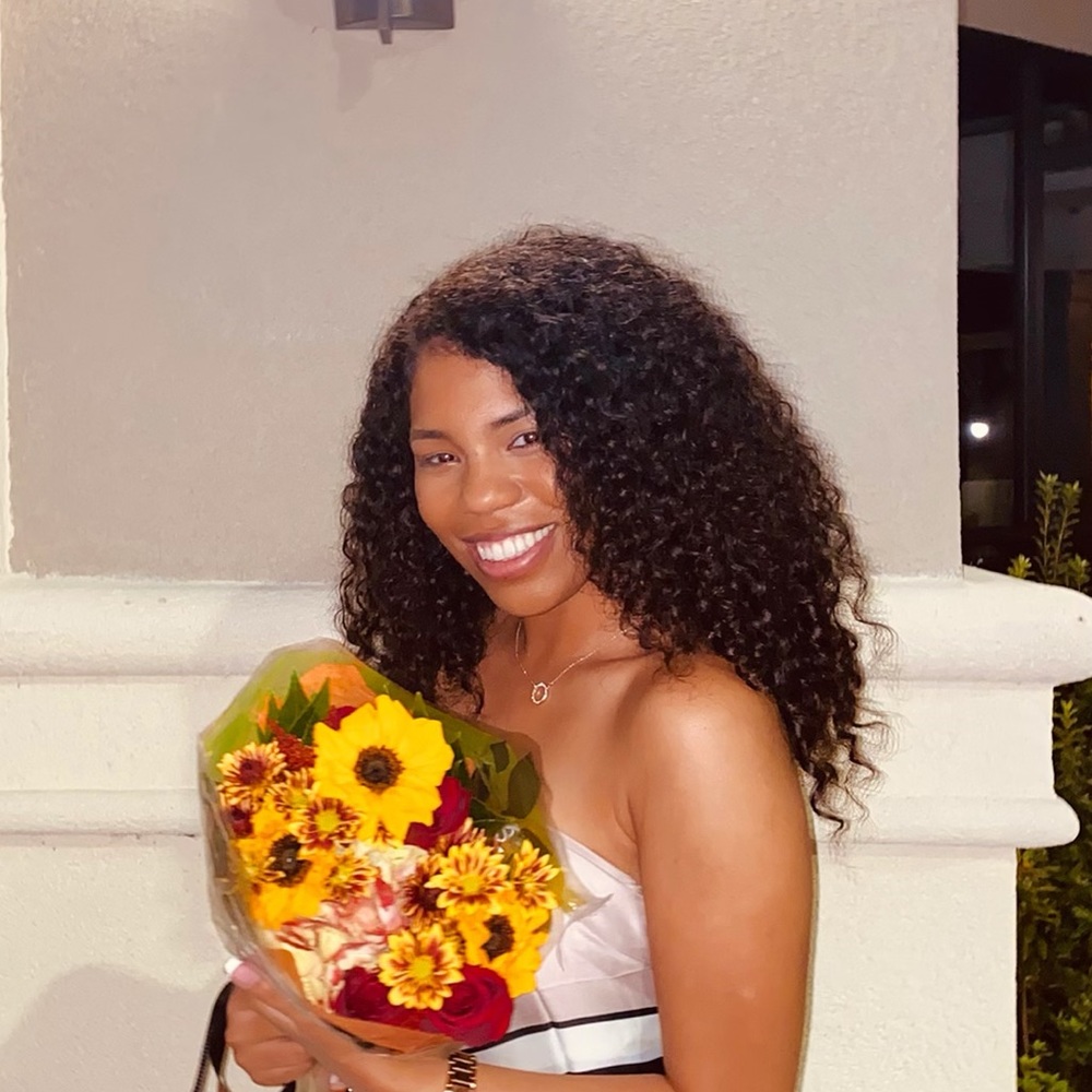 Meet your Posher, Riya